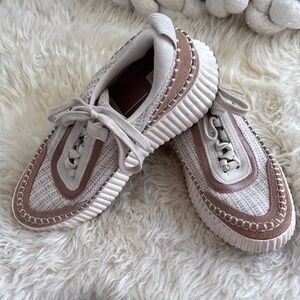 Dolce Vita Dolen Platform Sneaker